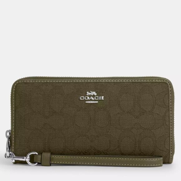NWT - Coach Long Zip Around Wallet In Olive Signature Jacquard NO WRISTLET STRAP - Picture 1 of 17